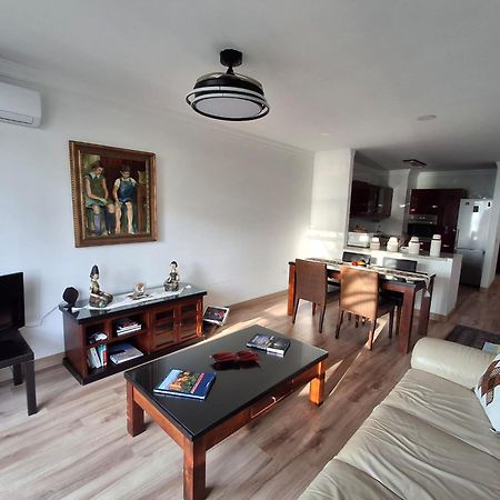Apartamento Frente A La Playa Piso 2 Estepona Exterior photo